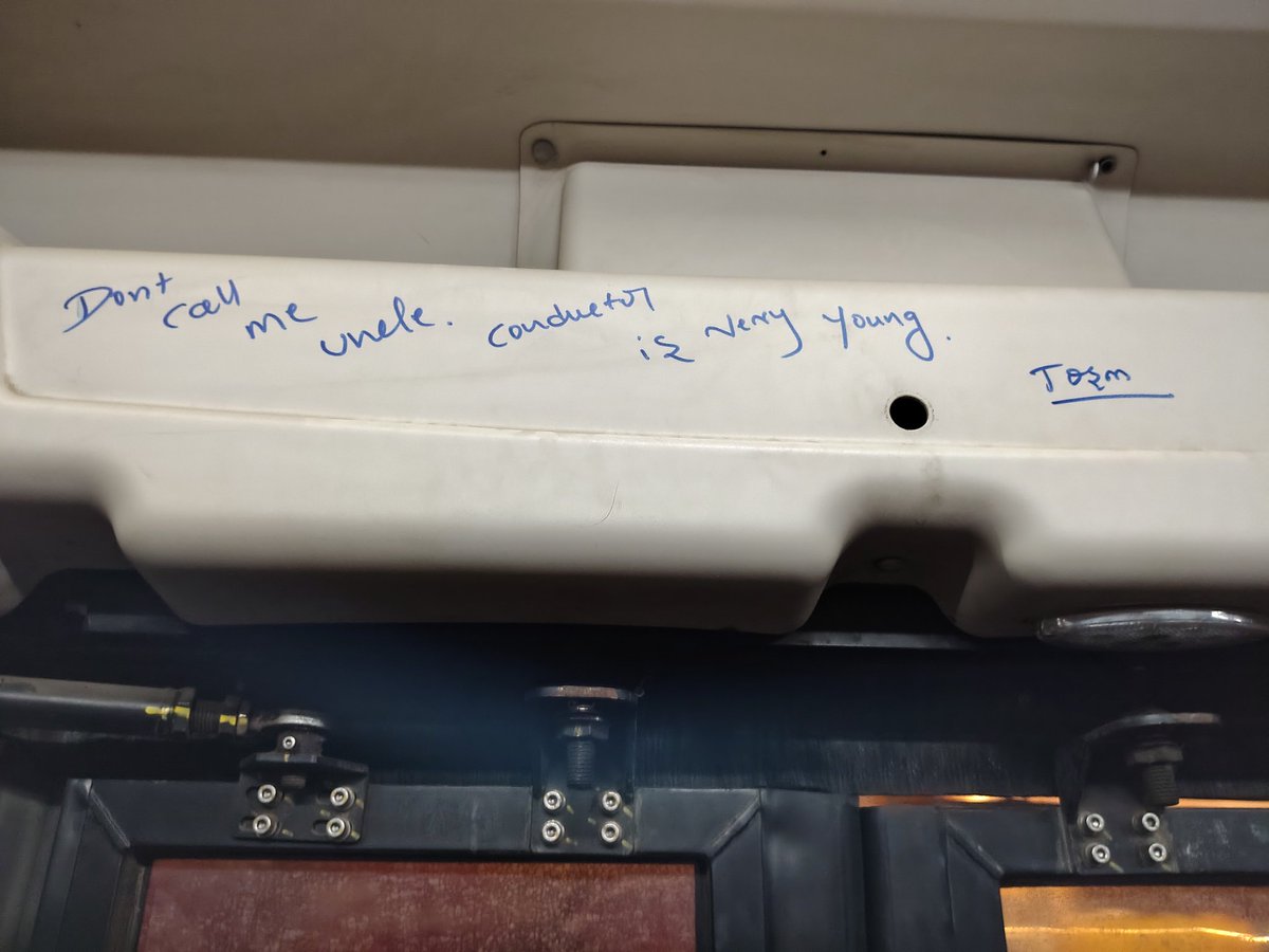 dabbanannmaga's tweet photo. All of you, please say hi to our very young conductor. #busTweets https://t.co/T78zGeySvL