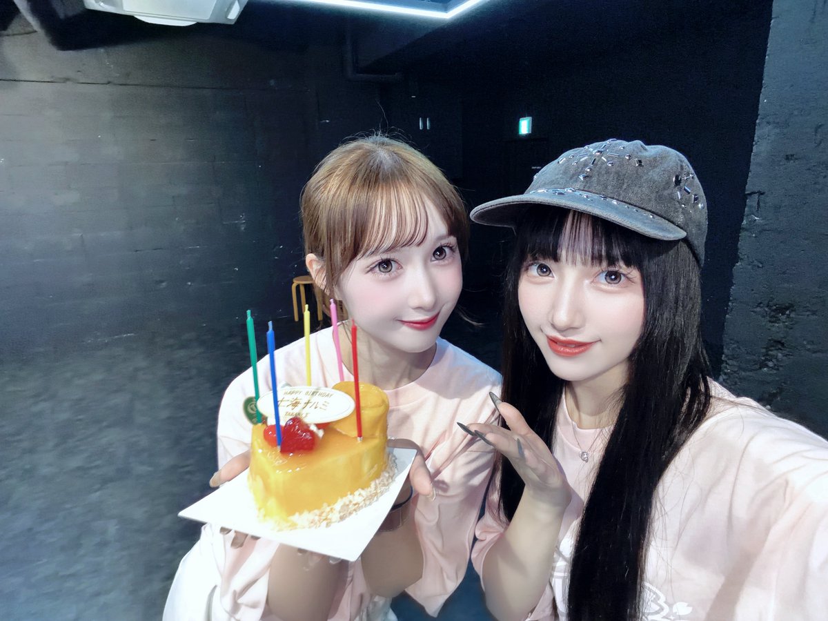 お め で と ぅ ぅ ぅ ♡(๑ˊ∇ˋ)/