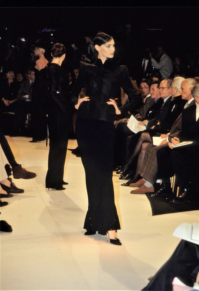 churchofysl's tweet photo. this givenchy ss1996 couture jacket… all timer https://t.co/K4SgFFiN42