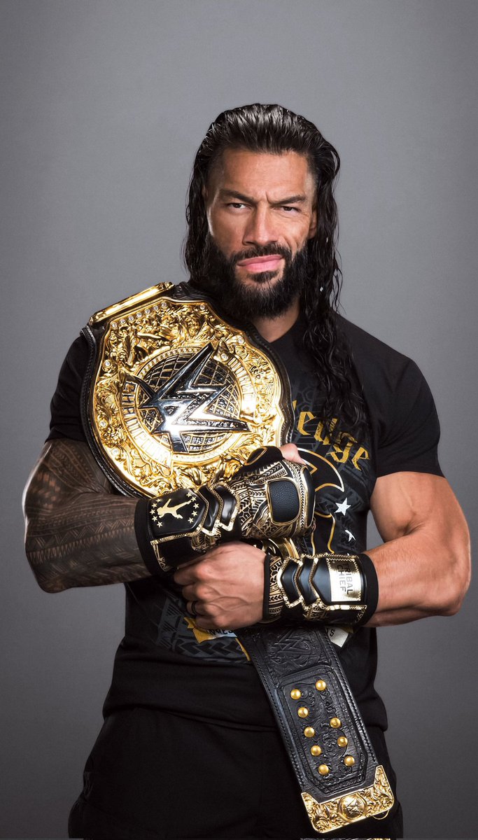 eurodeeva21's tweet photo. GREATNESS ... in Gold .!!  💛

Good Morning to My FAV Champ ..
The ONLY One I Acknowledge ..!!☝🏼 

 The OTC .. @WWERomanReigns ❣️ ❣️ https://t.co/bJWcofMORX