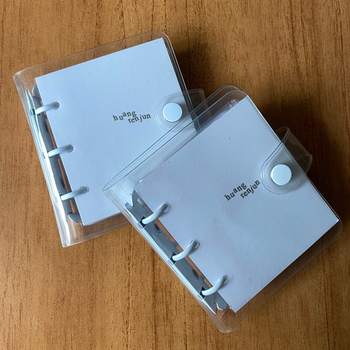 tsunderlino's tweet photo. dsclp mas eu não troco meus mini binders por nada nesse mundo embrace minimalism https://t.co/qfV449E49n