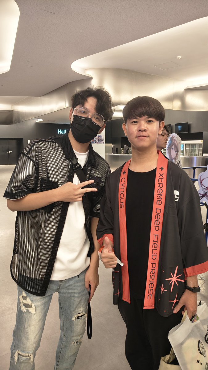 patrick003310's tweet photo. 歌  不要一直哭好不好 我都被妳搞到快哭了 你很愛我們 我們當然也很愛你阿 妳要有自信 妳可是我們最愛的推 妳都沒自信我們怎麼辦 我喊最喜歡花開花落怎麼了 我就最喜歡 最喜歡你了 王熙歌 妳每次都哭沒自信 但你總是能給我們帶來最好的表演 妳是個好的推好的表演者 我不允許你沒自信 愛妳 王熙歌 #熙歌 https://t.co/Z5r4LzUtD5