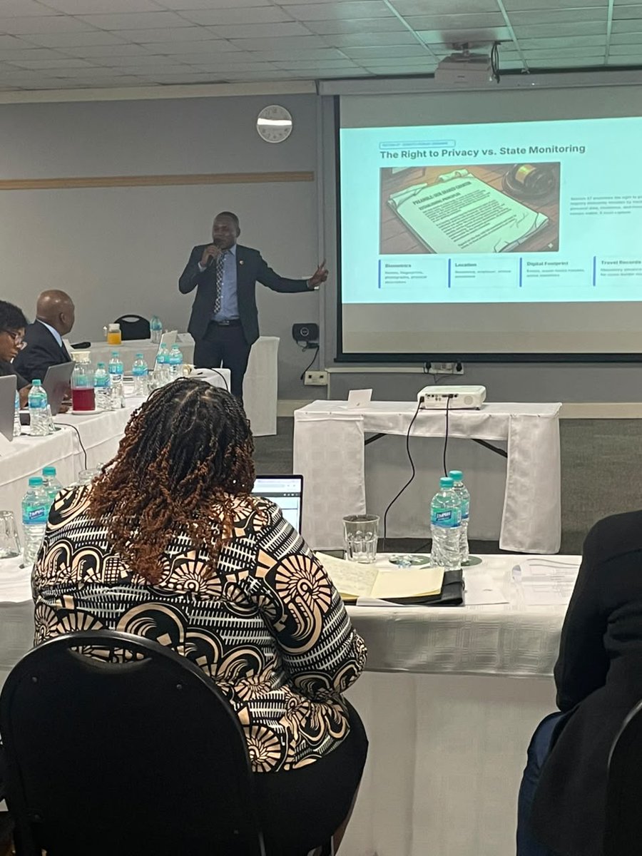 CALR_'s tweet photo. 1/ #Mutare The Ministry of Justice - Law Development Commission (LDC), in partnership with @CALR_  hosted its first technical consultation on the feasibility of a National Sexual Offenders’ Registry in Zimbabwe. https://t.co/Q7ntO2AtO0
