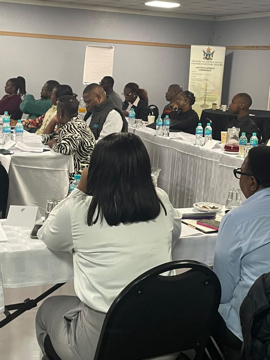 CALR_'s tweet photo. 1/ #Mutare The Ministry of Justice - Law Development Commission (LDC), in partnership with @CALR_  hosted its first technical consultation on the feasibility of a National Sexual Offenders’ Registry in Zimbabwe. https://t.co/Q7ntO2AtO0