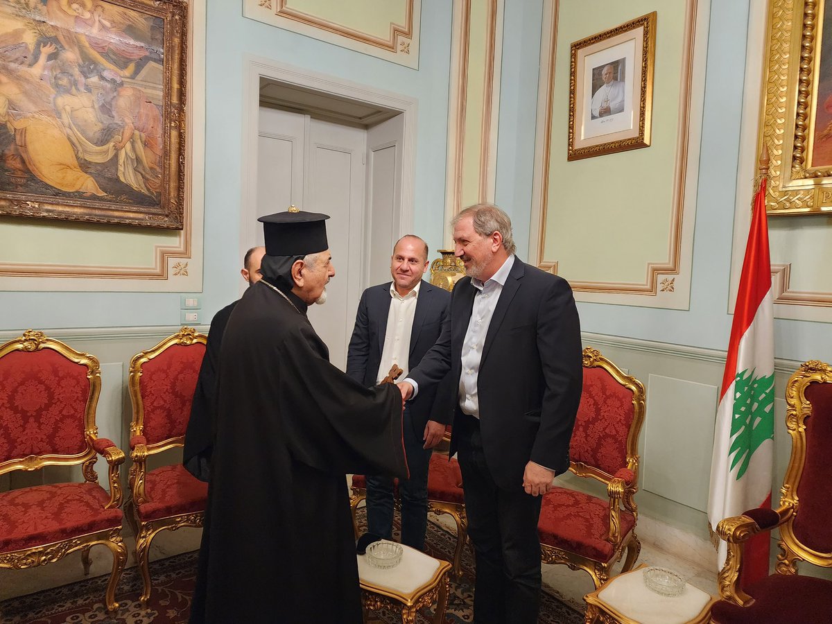 brahimzeidan's tweet photo. تشرفت بزيارة غبطة البطريرك مار اغناطيوس يوسف الثالث يونان، بطريرك السريان الكاثوليك الأنطاكي، في مقرّ الكرسي البطريركي في بيروت. وخلال اللقاء، أطلعت غبطته على أبرز الأعمال والمشاريع التي يعمل عليها المجلس البلدي لخدمة المدينة وأهلها، والتحديات التي تتم متابعتها لمعالجتها. كما تباحثنا في المشروع الحيوي الرائد الذي أشرف عليه غبطته، والمتمثل بإعادة ترميم وتشييد كاتدرائية مار جرجس التاريخية في الباشورة – الخندق الغميق، لما يمثله هذا الصرح من قيمة روحية ووطنية وتراثية للعاصمة بيروت.
