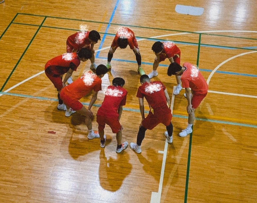shomatanitani's tweet photo. いよいよ近畿大会‼️
生馬たちは前泊でいないから、１人早起きして向かうんだけど、遠足の前日みたいに眠れない…(笑)
このメンバーと兄弟揃った円陣が見れるのも、今大会が最後か…😭
みんな頑張って🔥 https://t.co/yF9aW43syb