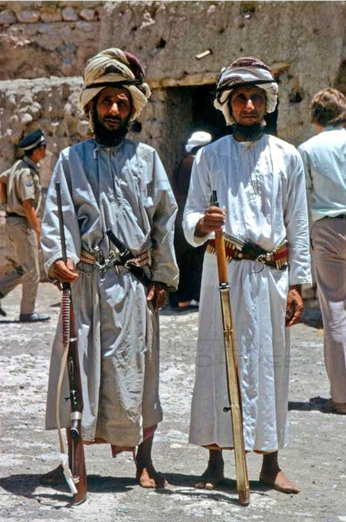 hawaa_home's tweet photo. 📷سلطنة عمان 1975م
📷المصور/ سفين سيمون آرك
#تاريخ_عمان 
#تراثي_هويتي https://t.co/XOJfSZ4p3R