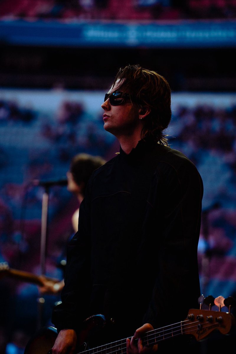 InhalerDublin's tweet photo. An honor to share the stage with @foofighters yesterday. 
Thanks for having us,

Inhale®️

📸 Charlotte Alex https://t.co/UCqt3X7DyN