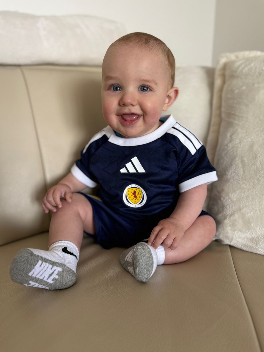 Craigieaich's tweet photo. @SkySportsNews Myles Hastings Falkirk #ssntartanarmy https://t.co/67uLYaTvEt