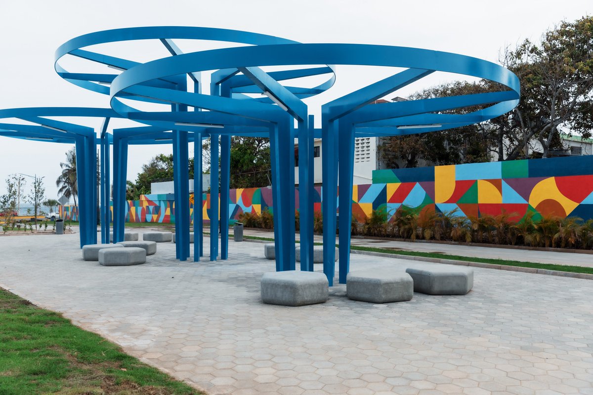 Maipi's tweet photo. Mas obras, más desarrollo

Recién inaugurado el #Paseo30deMayo

Complejos deportivos óptimos para los venideros JCC Santo Domingo 2026 🇩🇴🎉

Alcaldía del Distrito Nacional
Carolina Mejía 

Gobierno Central
Luis Abinader

Sector privado 

✅ Vamos por más! https://t.co/BRg5OLFtZY