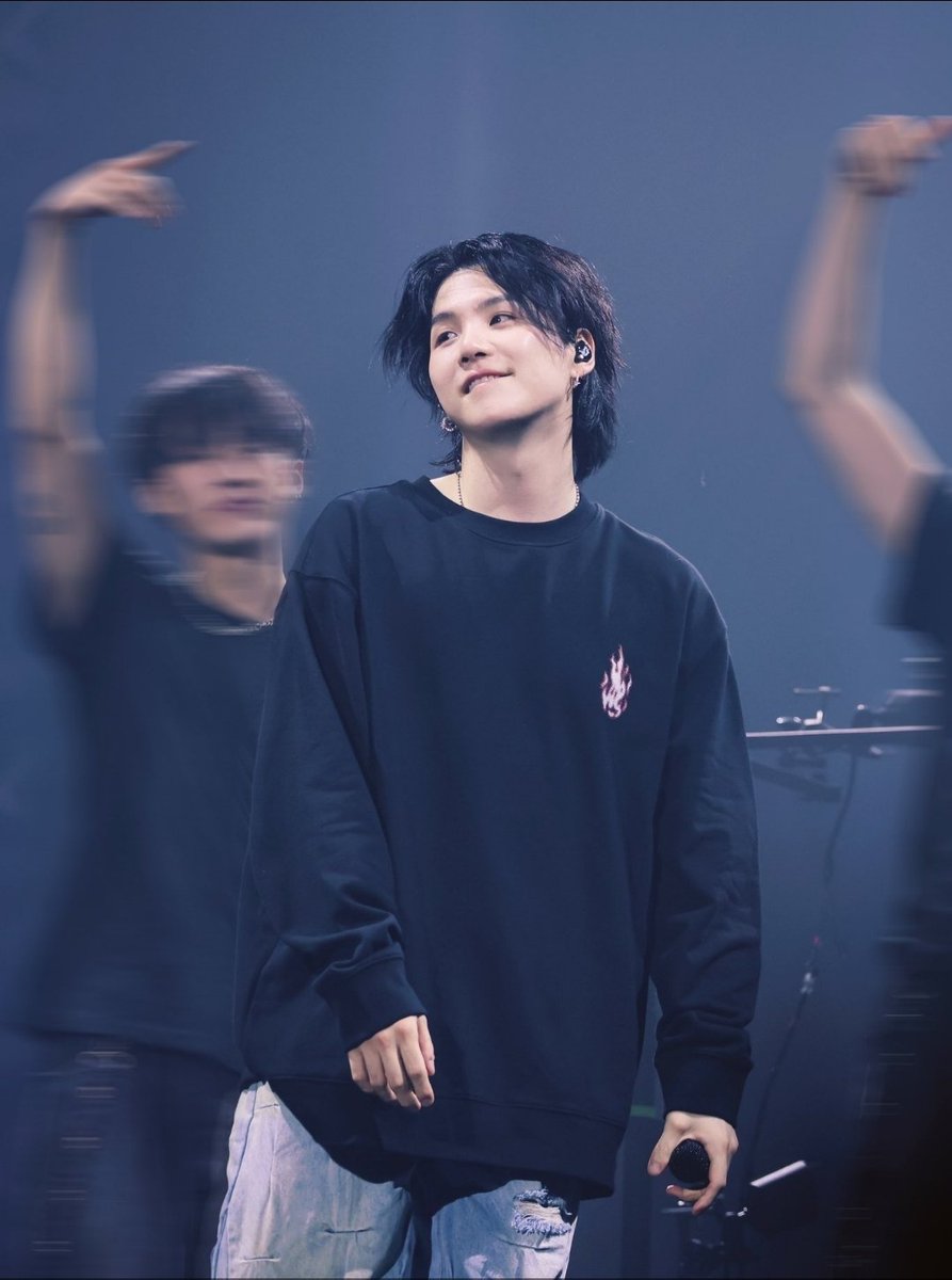 _suga_loveme's tweet photo. https://t.co/BzYYi3YozC