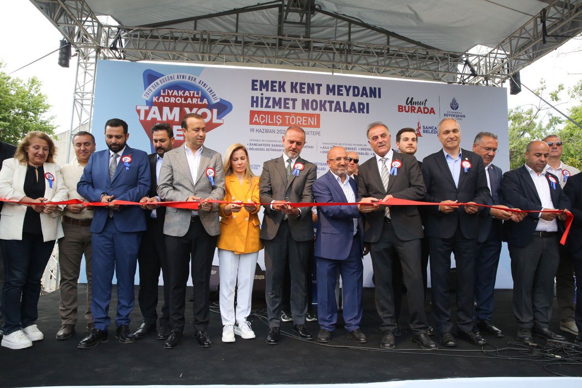 bio_istanbul's tweet photo. Sancaktepe’de Yeni Bölgesel İstihdam Ofisi Hizmete Açıldı! 💜

Emek Kent Meydanı'nda hayata geçirilen İBB 36. Bölgesel İstihdam Ofisi, İBB Başkan Vekili Sayın Nuri Aslan, Sancaktepe Belediyesi Başkanı Sayın Alper Yeğin ve İBB yöneticilerinin katılımıyla açıldı. https://t.co/IJml2Ju6I5