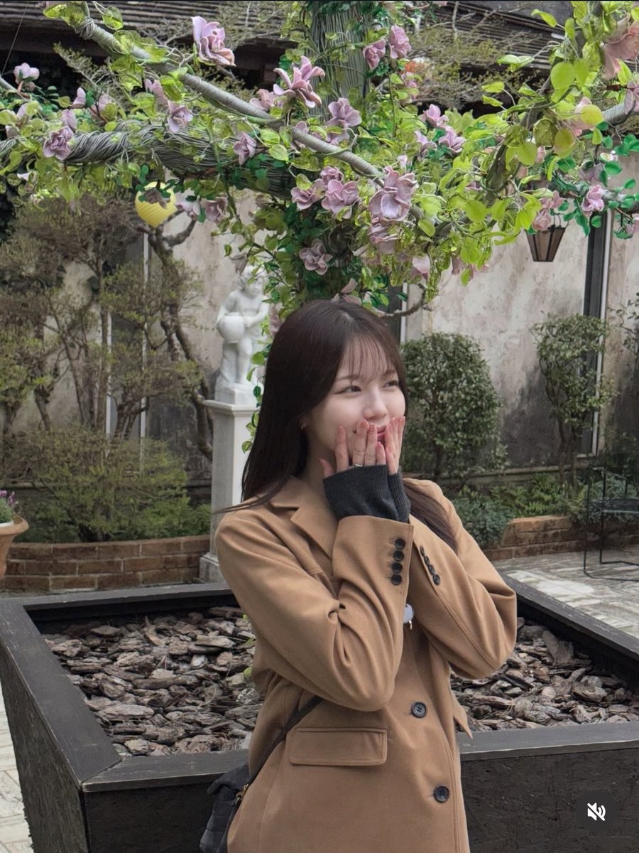 attuu0204's tweet photo. 🎉🤍Ayaka happy birthday🤍🎉
素敵な一年になりますように！
#HappyAYAKAday
#23歳のアヤカとDREAM_WITH_ME https://t.co/suqSFZHCSx