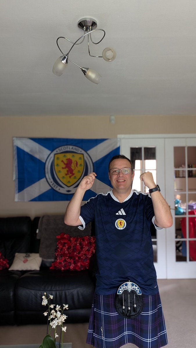 Bryan2705's tweet photo. @SkySportsNews #ssntartanarmy https://t.co/7uAeEadDxi