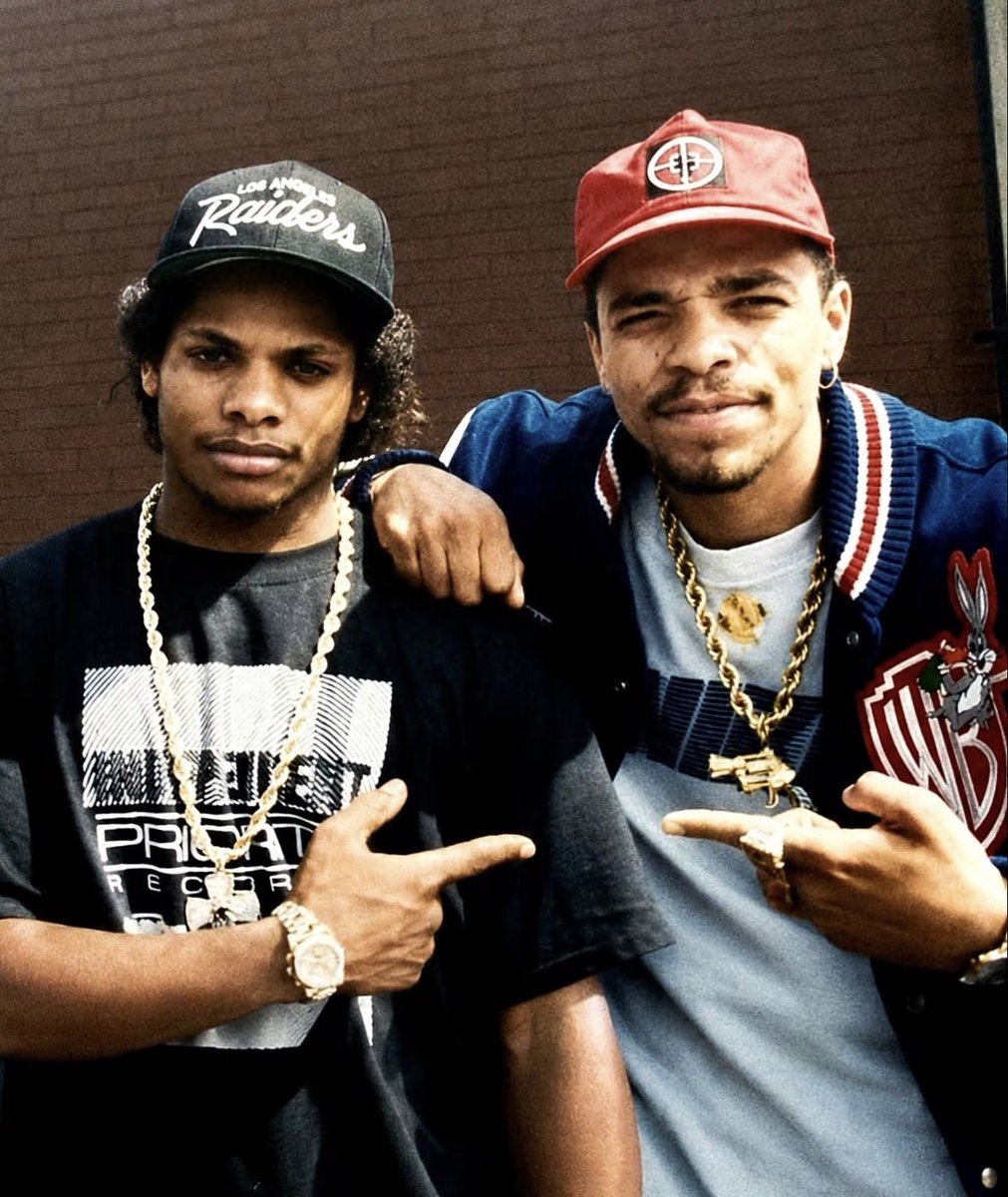 HHBITD's tweet photo. Hard! Eazy and Ice-T ๐ฅ๐ฅ
#RIPEazyE #IceT #HipHop
@FINALLEVEL https://t.co/d5WBwiSkiG