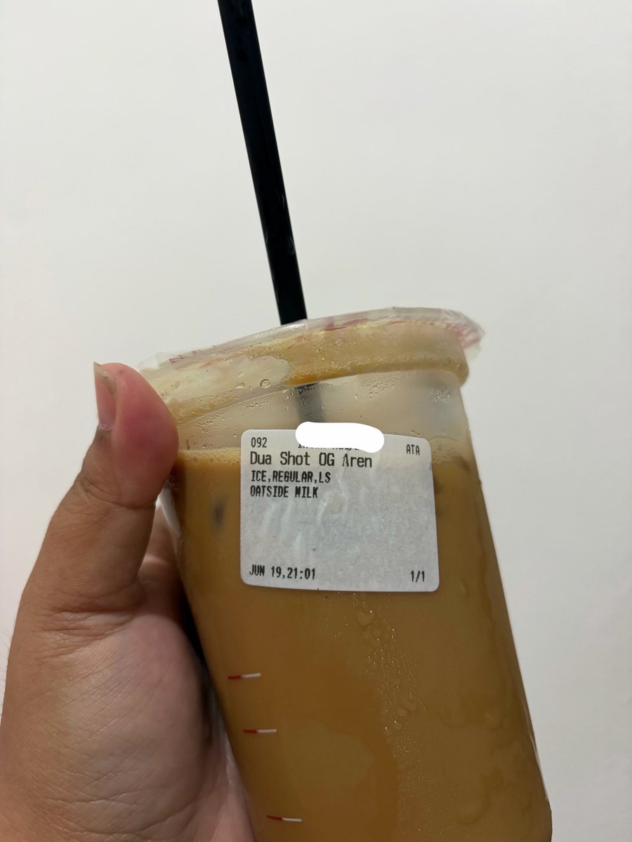 intannadya's tweet photo. Ke Psikolog belom ada waktunya, double shot aja dulu deh biar waras….. 🙂🙂🙂🙂🙂 https://t.co/62mj9x041Z