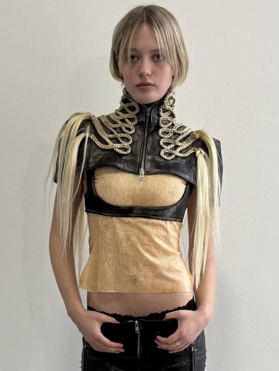 blondedcob's tweet photo. This collection is insane!!!!!!! https://t.co/CenX7VUD4U