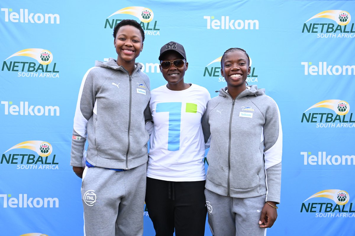 Netball_SA's tweet photo. π More than a clinic.
Learning, mentorship and opportunity came together at today's @TelkomZA Netball Skills Development Clinic as we continue investing in the future of South African netball.
#TelkomStandTall #TelkomNetball #FirstPassToCrown https://t.co/7NtvEnULPK