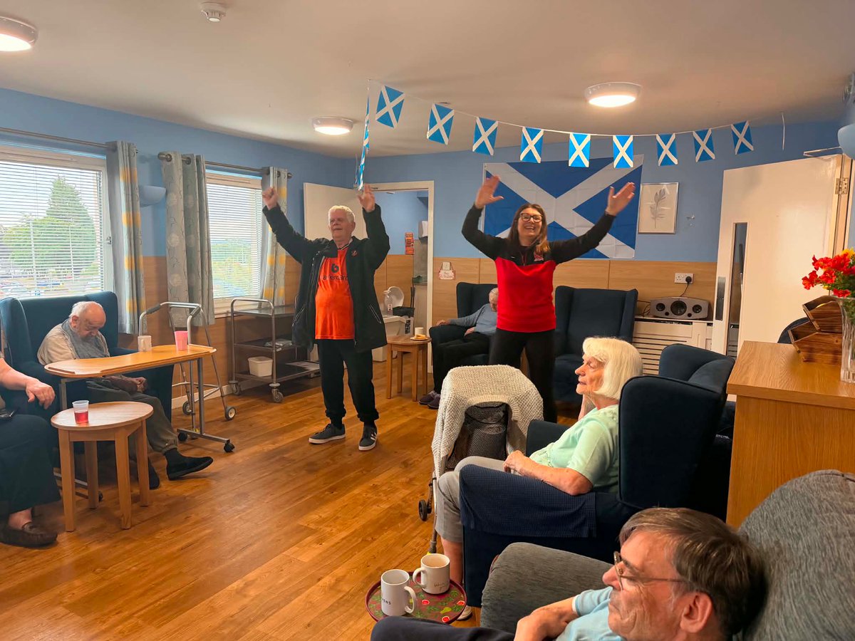 Strollers1973's tweet photo. #dayofmovement 

Spending time with the lovely residents and staff at Abbostford Care Home for the Day Of Movement
We had a ball O hope they did too xx  

@FifeCouncil 
@nhsfife 
@ScottishFA 
@Strollers1973 
@RichardBakerMP 
@JennyGilruthMSP https://t.co/BpSk5XTbkF