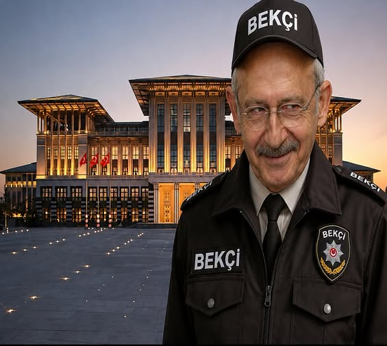 Dede38__'s tweet photo. Kaçak sarayınn bekçisi.... https://t.co/ERUsXZLBZC