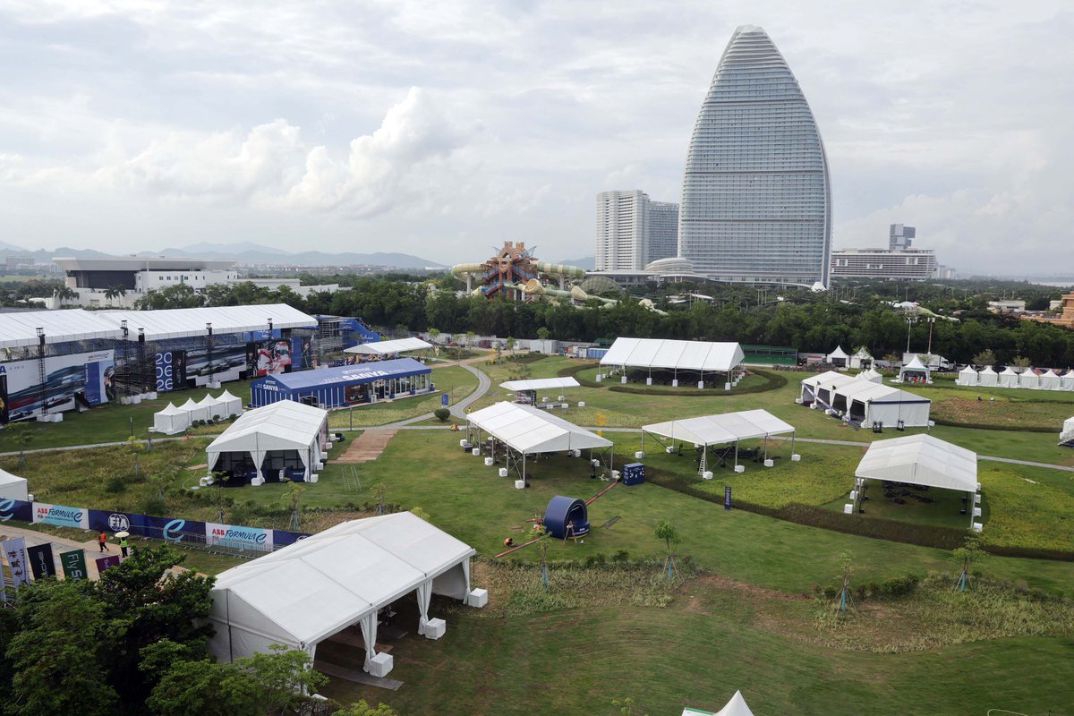 eFORMULAnews's tweet photo. Paddock Whispers:
💬 Nissan &amp; Citroen using different logos
💬 Jake Dennis to become a father
💬 @fia establishes evacuation procedure

News ticker on all the important @FIAFormulaE paddock topics in Sanya 🇨🇳: https://t.co/aHTh0h8bsR

#FormulaE #ABBFormulaE https://t.co/VkTr0crMZg