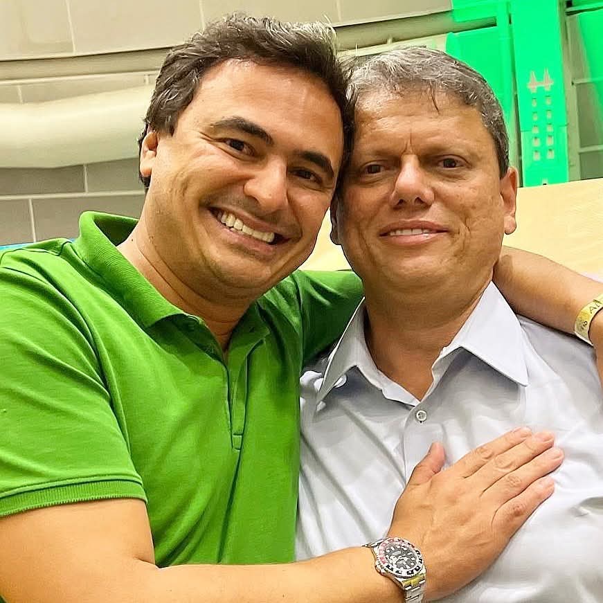 MauricioNeves_'s tweet photo. Feliz aniversário, Governador Tarcísio! Que Deus ilumine seus caminhos com muita saúde, sabedoria e proteção. Obrigado pelo trabalho conjunto e pela liderança firme em prol do povo paulista. Parabéns e muito sucesso nessa jornada! https://t.co/hMS2bZdwiU