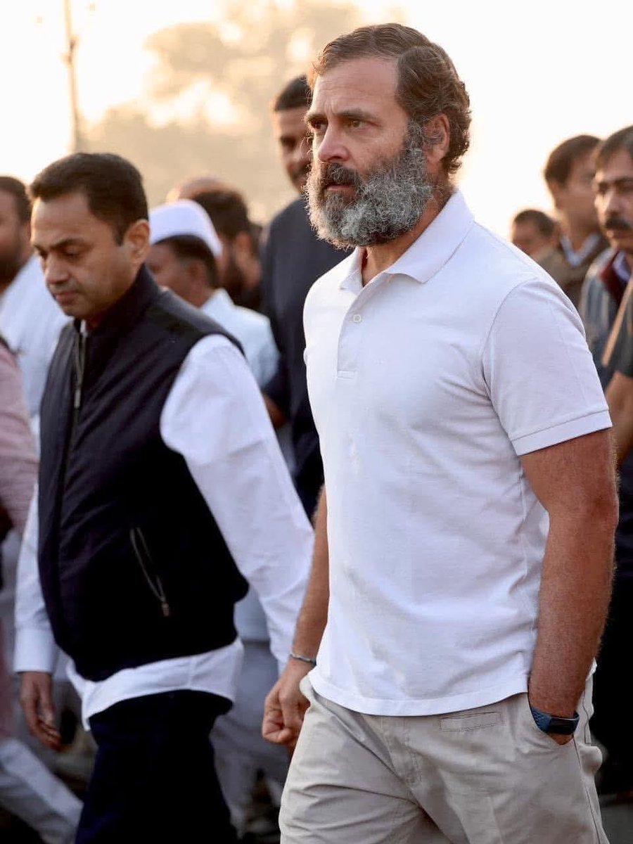 AjaySingINC's tweet photo. #जननायक  श्री @RahulGandhi  जी को जन्मदिन की हार्दिक शुभकामनाएं एवं बहुत बहुत बधाई।
#RahulGandhi https://t.co/l1xLPQYaUo
