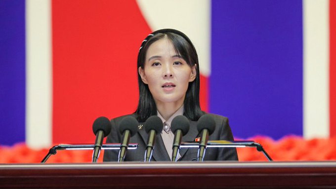 RoiLopezRivas's tweet photo. 🇰🇵 Kim Yo Jong advierte al G7: “Toquen nuestro programa nuclear y será una catástrofe”

La hermana de Kim Jong-un respondió con dureza a las presiones occidentales. Corea del Norte reafirma que no cederá su arsenal nuclear ante amenazas de Estados Unidos y sus aliados. https://t.co/zPXs9C8zW2
