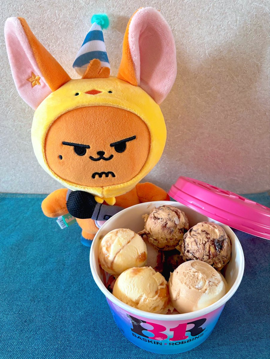 nyanjun222's tweet photo. Ice Creamよくばってきました🩷💙 https://t.co/WErnDcFPQy