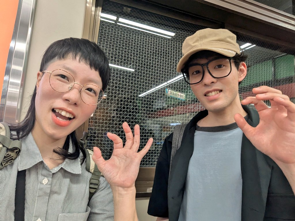 gankyubiscuit's tweet photo. 下北GRIP、ご来場誠に有難うございました!
温かいお客様に感謝感謝です🙇！

眼球ビスケット次のライブは
7月11日(金)18時45分
「KASENJIKI☆賞レーストレーニング」
＠荒川区ムーブ町屋４階会議室
です！
よろしくお願いいたします✨ https://t.co/YiLaWUPcfO