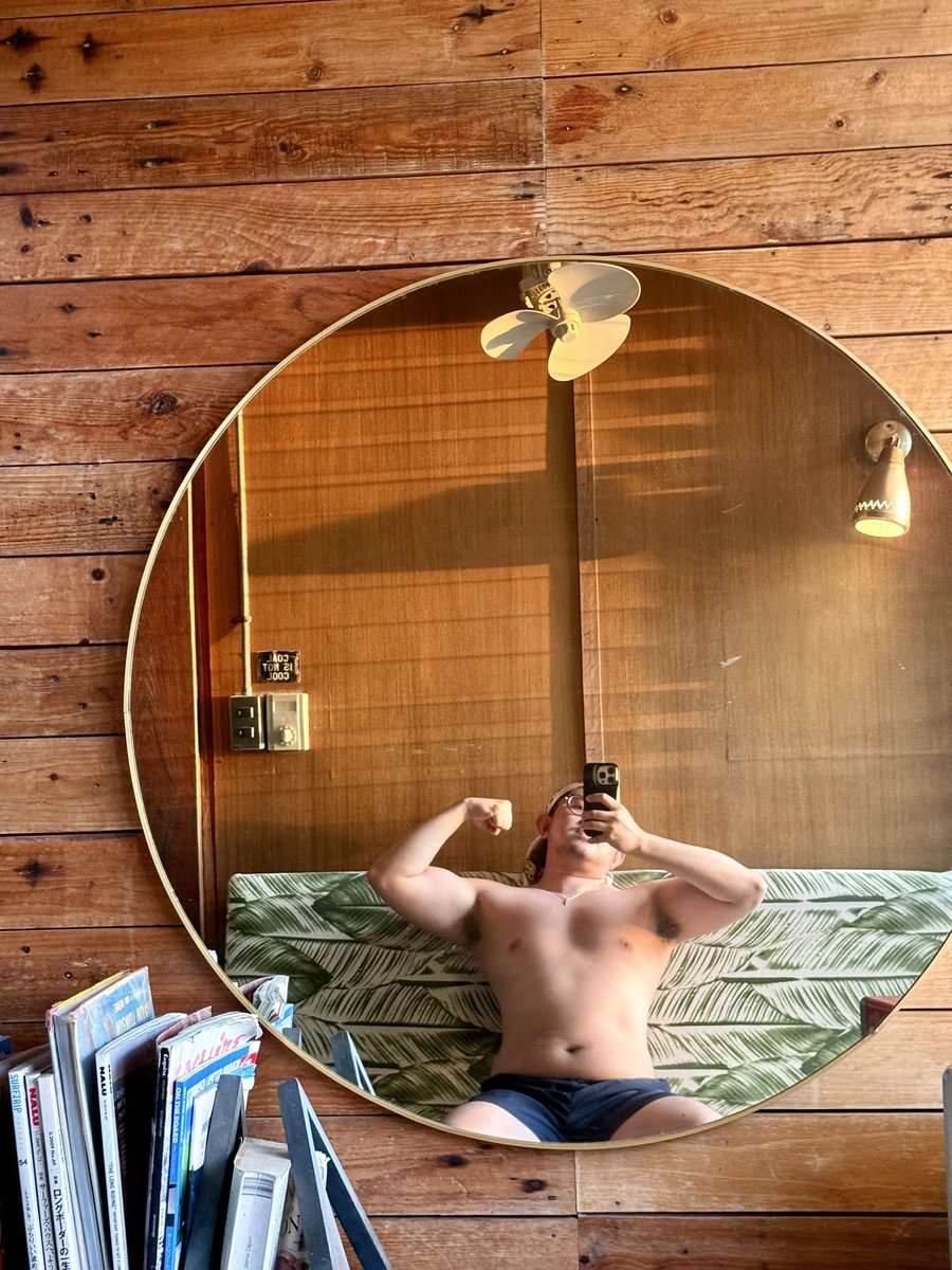 __cocomelon's tweet photo. emotionally requesting a cuddle ☀️ https://t.co/j0yEdMSmwR