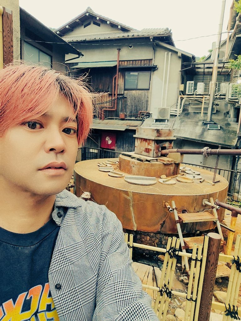 masakey5's tweet photo. 京都で温泉～大阪ごぶごぶフェス
～有馬温泉郷
一日に2回温泉入るのは人生初しでしたww

有馬行くのは初めてだったけど
源泉があったり、不思議な作りの場所があったり
心踊る場所満載でした！

また次はメンバーで行きたい！ https://t.co/JAxapAe88Q