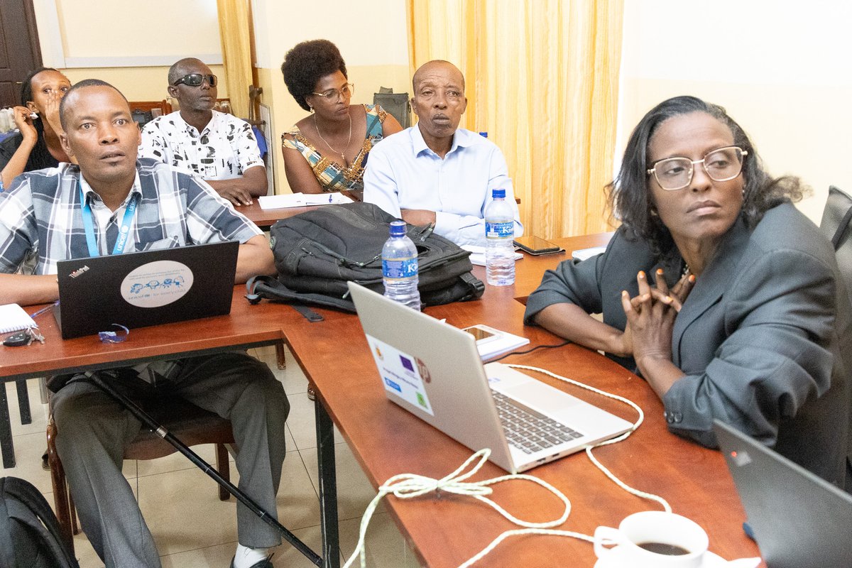 UN_Burundi's tweet photo. La Confédération des Réseaux des Organisations des Personnes Handicapées du Burundi (CORPHB), avec l’appui de @UN_Burundi  et de @UNHumanRights, fait avancer l’élaboration du rapport alternatif #CDPH à travers un processus inclusif renforçant la voix des personnes handicapées. https://t.co/LqbjUPGdlB
