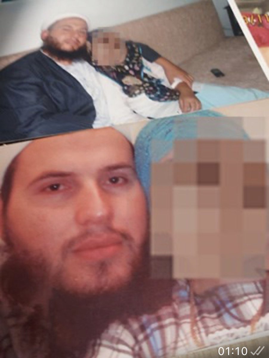 timursoykan's tweet photo. İnsanlara yanmaz kefen, peygamber terliği satan Cübbeli Ahmet önce Yusuf Ziya Gümüşel’in serbest bırakılması için görüştüğün iki mühim kişinin kim olduğunu açıkla. Bu kişilerden biri; 8 Haziran’da görüşüp fotoğraf paylaştığın Cumhurbaşkanı Erdoğan mı? Mahkeme kararlarının mühim kişilerle görüşülüp torpil ile alındığını itiraf edip utanmadan hakimlerden, mahkemelerden bahsediyorsun. Yusuf Ziya Gümüşel sadece adli kontrolle serbest bırakıldı, beraat etmedi. Aksine hem mahkeme hem de istinaf tarafından 19 yıl hapse mahkum edildi. Bahsettiğin mahkemelerin kararıyla Yusuf Ziya Gümüşel’in sapkınlığına hükmedildi. Üstelik 6 yaşında evliliğin olmadığı yönünde bir karar verilmedi. Sadece 14.5 yaşındayken doktora götürüldüğünde istismarın belgelendiği ve bu dosyanın tarikat hilesiyle kapatıldığının tespit edildiği vurgulandı. Aşağıdaki delil olan ve doğruluğu Kadir İstekli tarafından kabul edilen fotoğraflar H.K.G. 8 yaşındayken çekildi. Tarikatınızda normalde kız çocuğu ile sıradan, aileden olmayan bir müridin böyle bir temasının olmayacağını çok iyi biliyorsunuz. Ayrıca Kadir İstekli’nin doğruluğunu kabul ettiği ses kayıtlarını da biliyorsunuz. Bu kayıtlarda Kadir İstekli, Yusuf Ziya Gümüşel’in onayıyla H.K.G.’ye 6 yaşında başlayan cinsel istismarı, tecavüzü çok net şekilde itiraf ediyor. Hatta 6 yaşındaki H.K.G ile evlenmek isteyen diğer müritlerden bahsediyordu. ‘Onlar da Hocaefendi’ye damat olmak istiyordu’ diyordu. Tüm bunları biliyorsunuz ve yakın çevrenize bu olayın doğru olduğunu da söylediniz. Bana attığınız iftiralar umrumda değil ama tarikatınızın bu işkenceyi yaptığı H.K.G.’ye iftira atacak kadar vicdansız ve kötüsünüz. Ama tek başına tarikatın karanlığına direnen H.K.G. gerçek yüzünüzü herkese gösterdi.