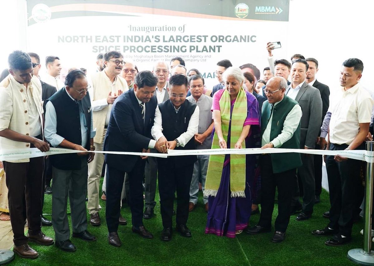 PSTamangGolay's tweet photo. Attended the inauguration of the Organic Spice Processing Plant in Ri-Bhoi District, Meghalaya, the largest facility of its kind in Northeast India. The event was graced by the Hon'ble Union Finance Minister, Nirmala Sitharaman, along with Chief Ministers from the Northeastern States and other distinguished dignitaries. 

The establishment of this state-of-the-art plant marks a significant milestone in promoting organic agriculture, value addition, and sustainable economic growth across the region.
@nsitharaman 
@SangmaConrad