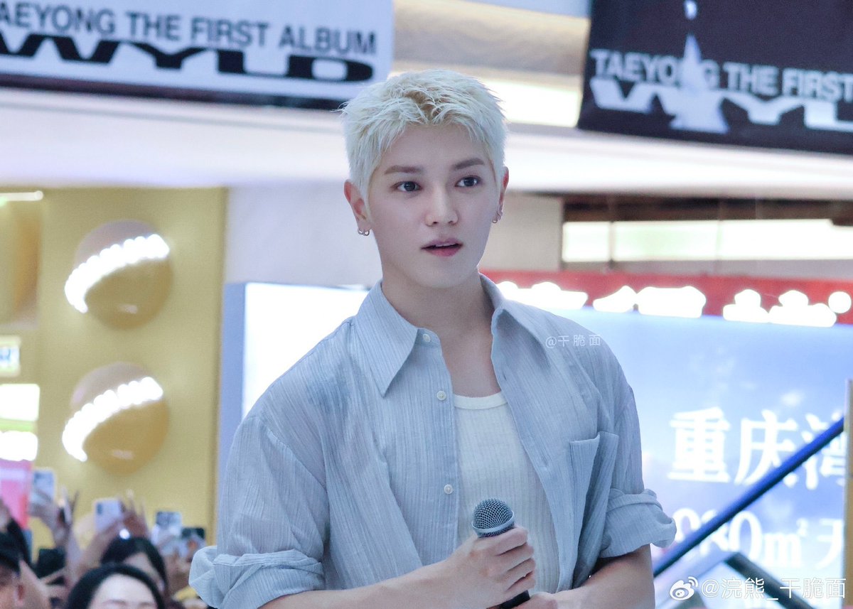 fortylee_jjh's tweet photo. 🩵🤍 https://t.co/YZXPGYiQpb