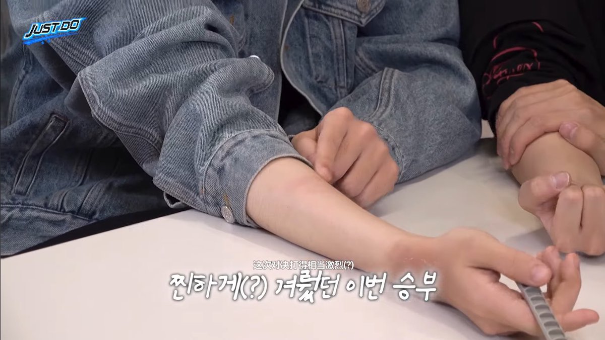 CC*LING/레이 tweet media