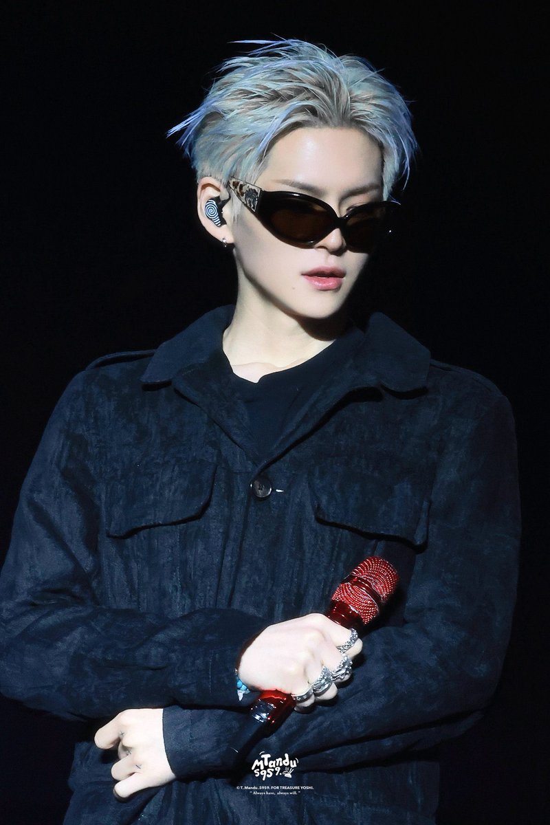 prciousmaple's tweet photo. ITU BIRU GUE GA SALAH LIAT KAN????? BIRU ITU BIRUUUU😭😭😭😭 BIRUUUUU BIRU YA ALLAH BIRU😭😭😭😭😭😭😭😭😭 https://t.co/6k3wMiyCu3
