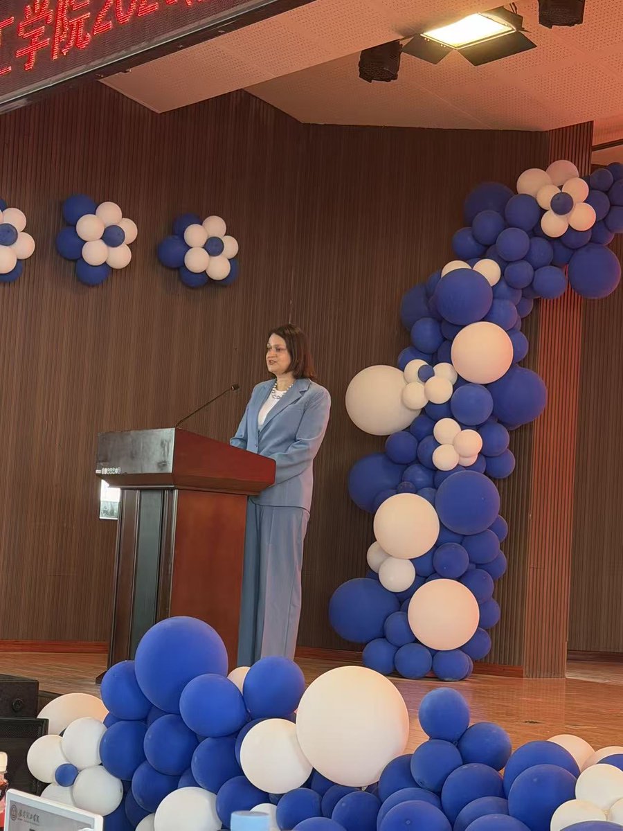 SophianouKoula's tweet photo. Delighted to have visited the historic city of Baoding last Saturday and to participate in the commencement ceremony of the joint BSc in Civil Engineering programme between @nupac and Baoding University of Technology.

It was a particular honour to address the first cohort of graduates of this pioneering programme - a tangible example of the growing educational cooperation between Cyprus and China and the strong people-to-people ties connecting our two countries. The programme also highlights the international outlook of Cypriot higher education and the importance in supporting academic excellence and international partnerships.

Moreover , the cooperation between the two universities brings together two ancient cities with rich histories and cultural heritage: #Baoding and #Pafos. Through education, innovation and academic exchange, they are building new bridges between our peoples and investing in the next generation of engineers and global citizens.

Warm congratulations to all graduates. May your knowledge, skills and determination help build not only infrastructure, but also understanding and cooperation across borders.
@cymoec @CyprusMFA @CyprusinChina 

#Cyprus #China  #Education #HigherEducation #CivilEngineering #AcademicCooperation