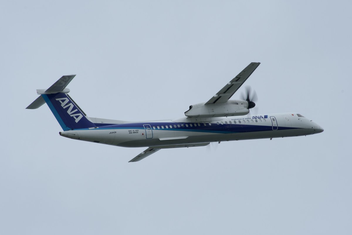 Dash828_'s tweet photo. 2026/06/17 RJFO/OIT
All Nippon Airways (ANA WINGS)
De Havilland Canada DHC-8-402Q Dash8
JA843A
#RJFO #大分空港 #ANA #Dash8 #DH8D #JA843A #Q400 https://t.co/vegaPVGyay