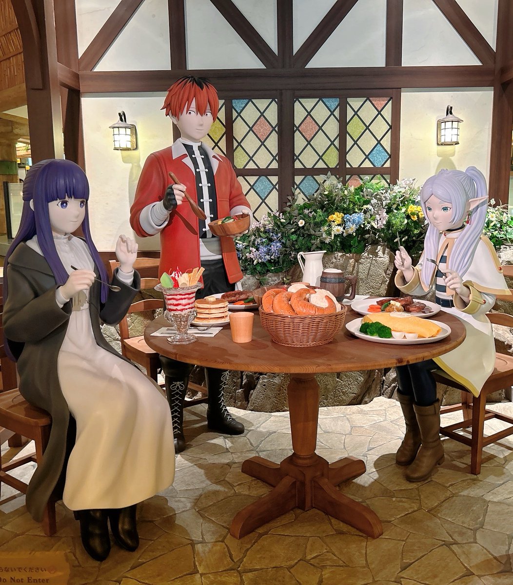 Azu_209's tweet photo. フリーレン行ってきたー！

#コスプレ  #cosplay #葬送のフリーレン追憶のレストラン  #USJ葬送のフリーレン https://t.co/kiUSWl0D4U