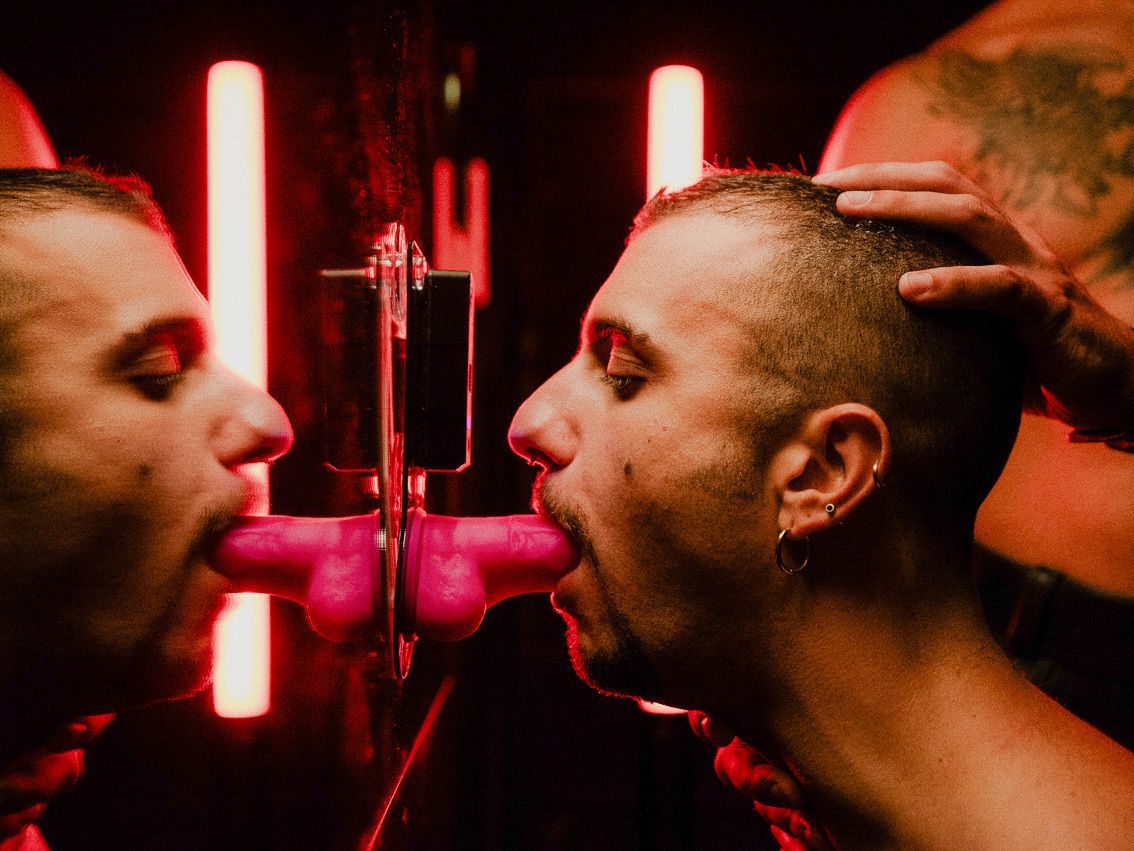 REGULATIONstore's tweet photo. 😵 Get comfortable and safe, start training your throat now. Have a look at our new collection of Throat training toys and accessories -> https://t.co/yluTS2Am6A #gaykink #throattraining #regulationlondon #gayfetish https://t.co/tCUIG8jUsl