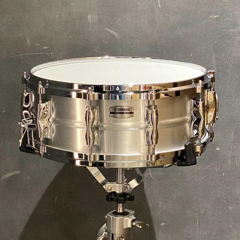 激アツなスネア入荷です🔥】 [Larnell Lewis氏直筆サイン入り] YAMAHA