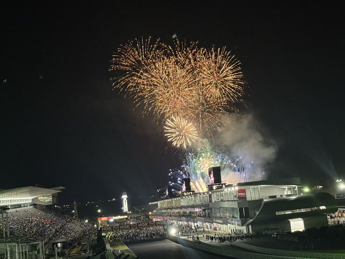 TitaniumPower55's tweet photo. 鈴鹿8耐まで残すところ2週間。

昨年の現地での熱気を思い出しながら、今年もTeam BabyFace Titanium Powerの一員として準備を進めています！

チタニウムパワーは、ピットクルー・裏方として現地でチームをサポートします。

8時間という長い戦いを、チーム一丸となって最後まで走り抜きます🔥

今年の8耐も、応援よろしくお願いいたします！

#鈴鹿8耐
#Suzuka8hours
#EWC
#チタニウムパワー
#BabyFace