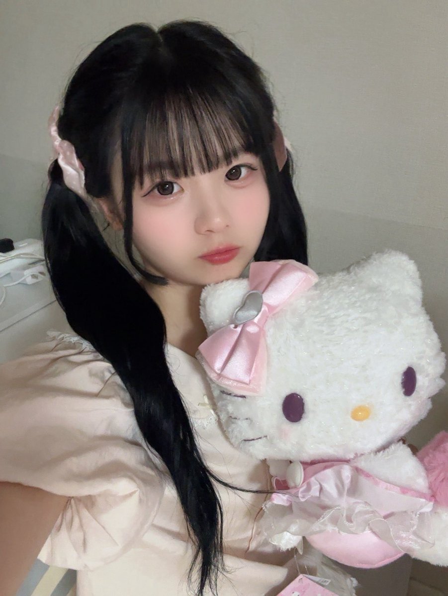 Roku_SwAl's tweet photo. ៸៸᳐⦁⩊⦁៸៸᳐ ੭ﾞ💕 https://t.co/GXL0PXfLAX