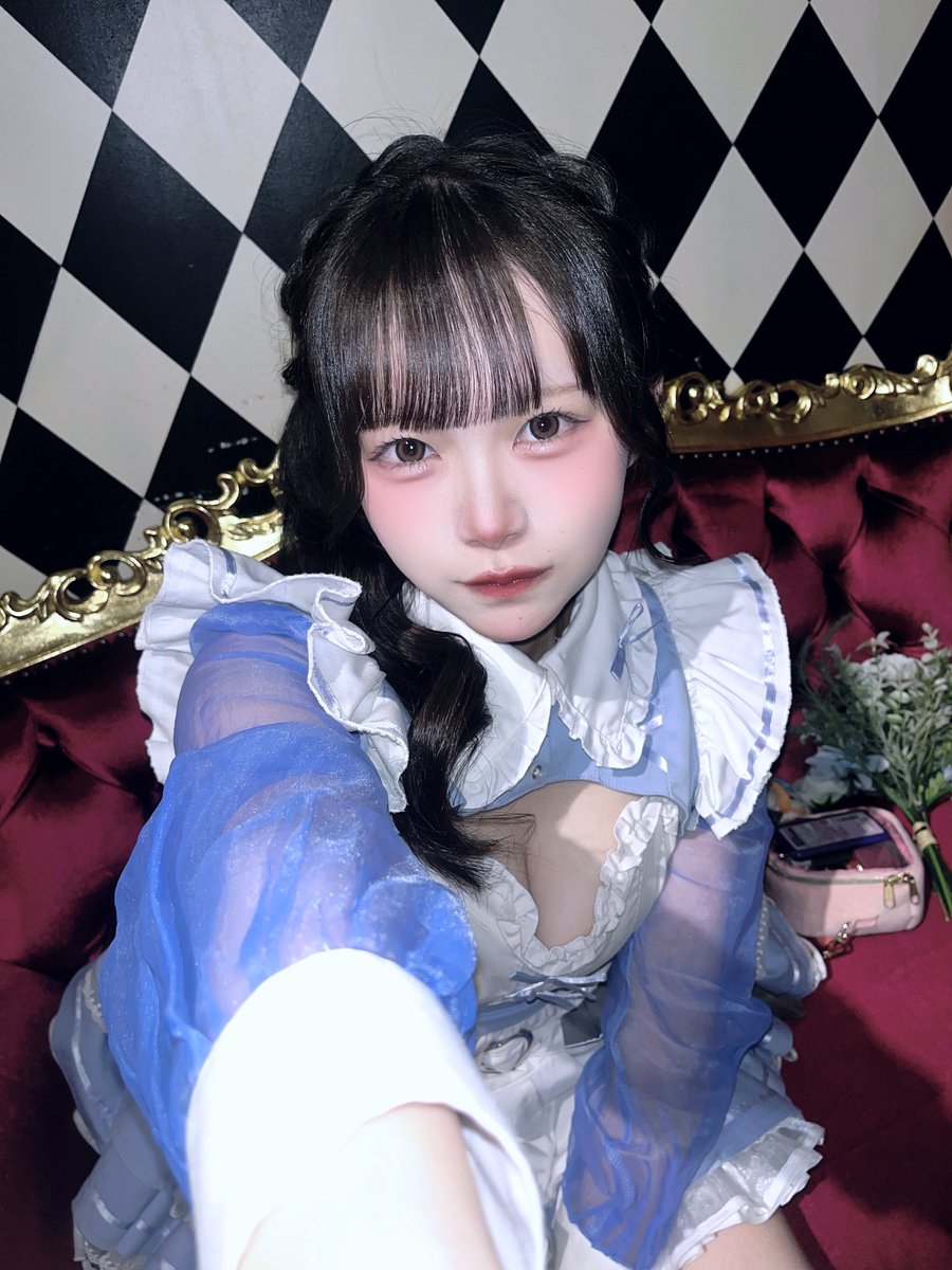 _lllo___'s tweet photo. ちゅ❤︎
今日からショットイベント♩♩♩
前髪短すぎ➕ひまんちゅなのたすけて🤩🆘 https://t.co/dQaKNBcELB