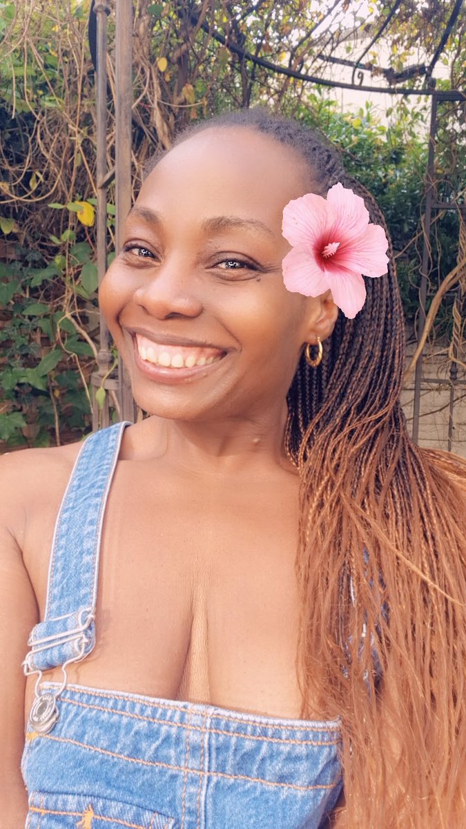 Monicalova13's tweet photo. Bonjour mes amours je vous souhaite un trรจs bon vendredi Seins et chaud..
#VendrediSeinsโค๏ธ
#TeamBoobsโค๏ธ
#LoveLifeโค๏ธ
On oublie pas de s'hydrater et de rester au frais ๐๐๐ je vous embrasse tendrement ๐๐๐๐๐๐๐๐๐๐๐๐๐๐๐ https://t.co/t5tlIpTL8w
