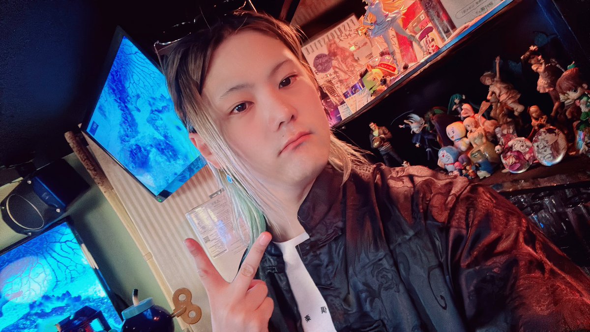 RyoG_sss's tweet photo. ✨ジャビス10周年㊗️🎉✨

4時まで通しで居ます🐲！！
珍しく自撮り載せチャイナ🇨🇳

前半❄️零ﾁｬﾏ🍤ちゃんあげ
22時から🌵ベティさん
後半🥕根菜さん🗝きぃちゃん

女の子達がチャイナ服着て待ってるよ！！
とてもとても眼福( ∩՞ټ՞∩) ﾝﾌ～～
個人的に今日の出勤楽しみにしてました└(՞ةڼ◔)」 https://t.co/g9tjMndDAw