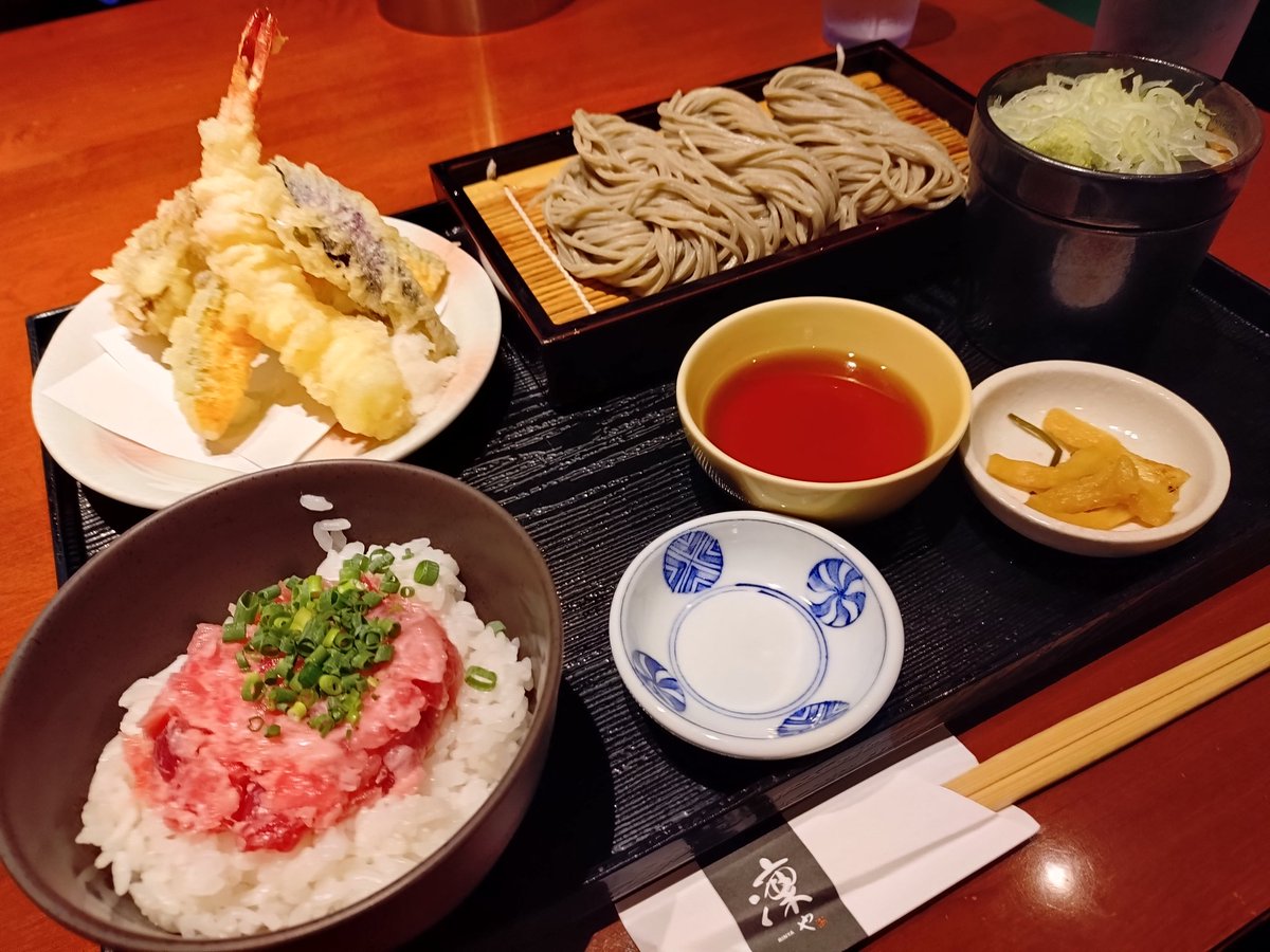 perusya_FF14's tweet photo. ばんごはん https://t.co/qCt1EDWnlv