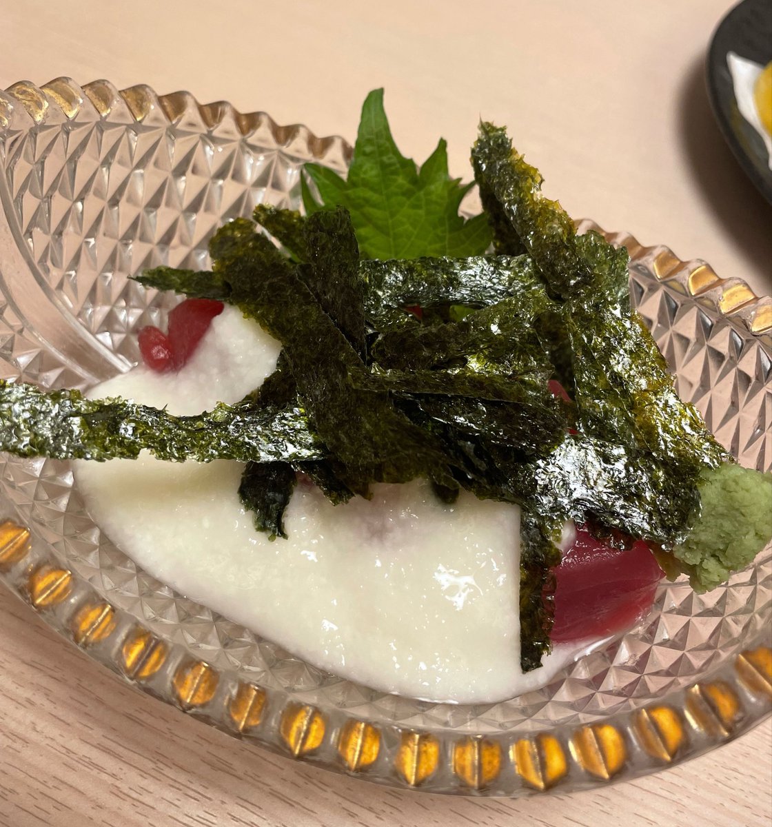 jacknoji's tweet photo. ぱちゃんとGUにいたところょわに遭遇したのでみんなで寿司🍣 https://t.co/6ceZA1RzF9